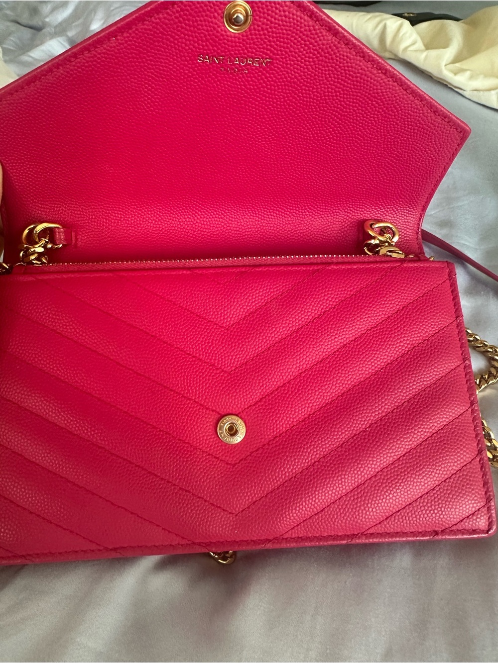 YSL CASSANDRE ENVELOPE CHAIN WALLET IN LAMBSKIN-Hot Pink - Picture 4 of 13